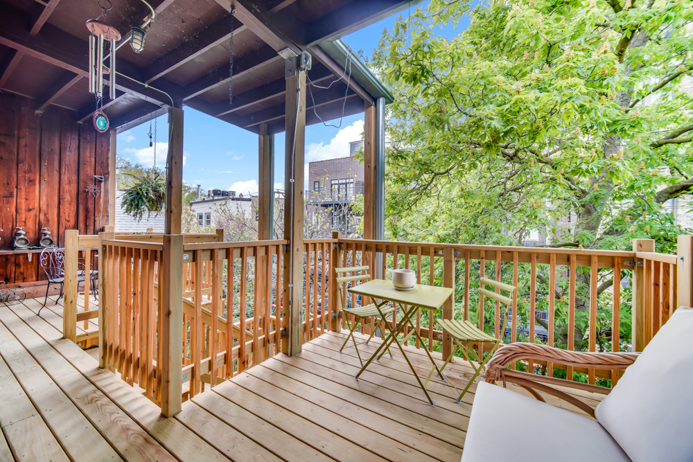 644 W Melrose Street #3E, Chicago, IL 60657