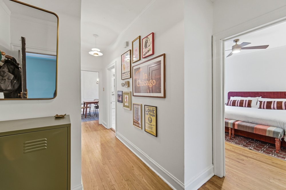 644 W Melrose Street #3E, Chicago, IL 60657