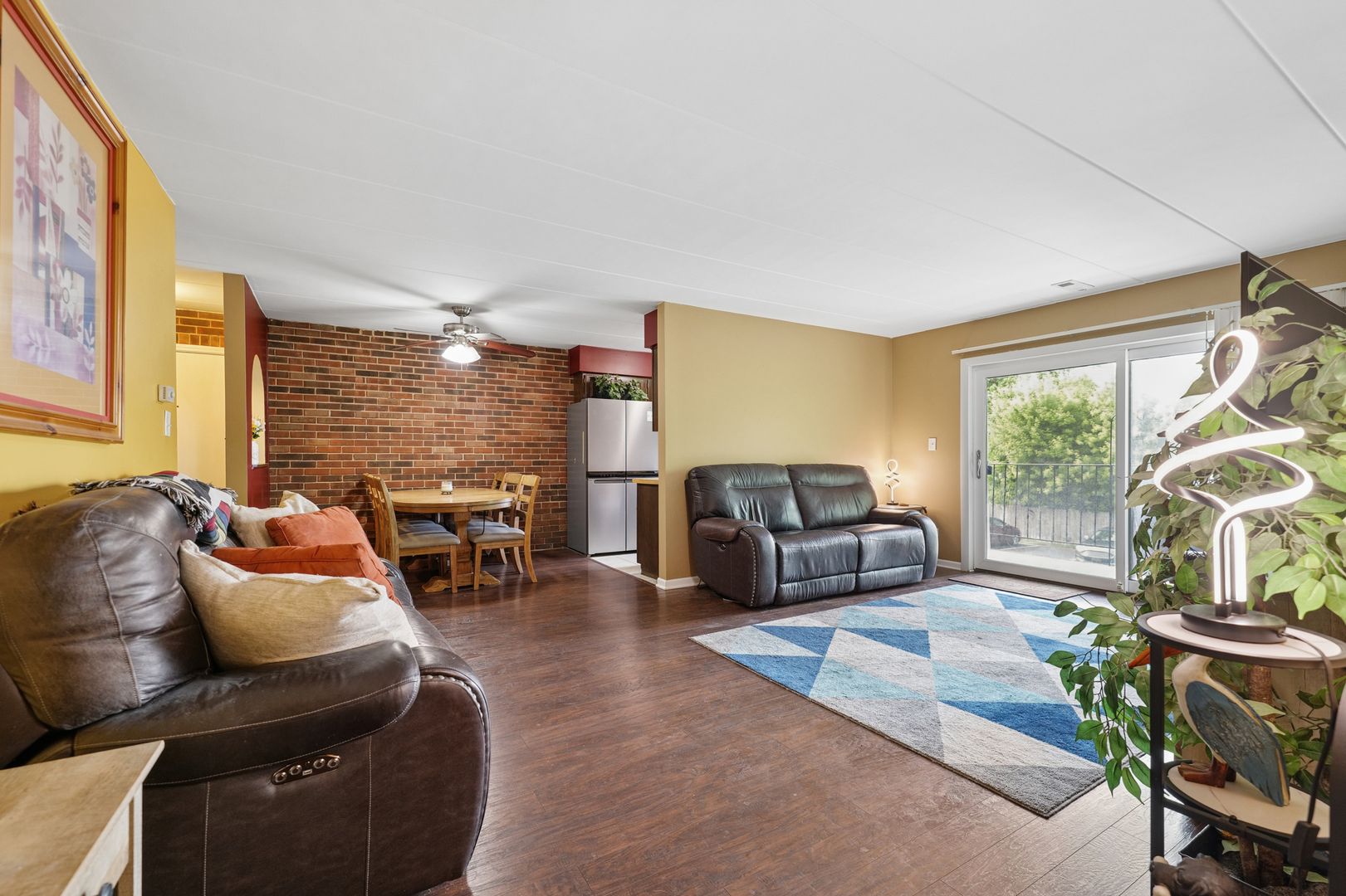 1940 183rd Street #2C, Homewood, IL 60430