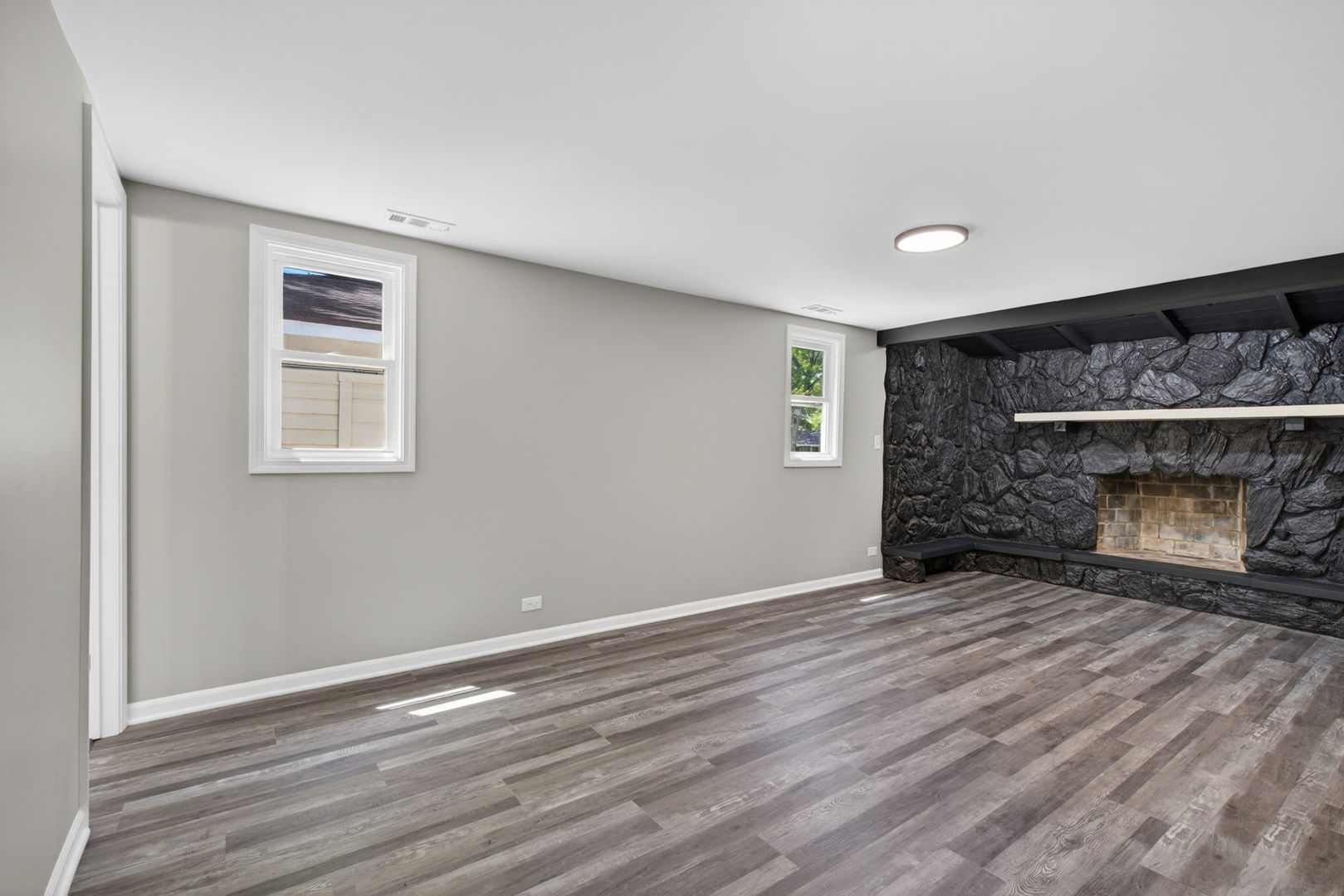 18701 Loras Lane, Country Club Hills, IL 60478
