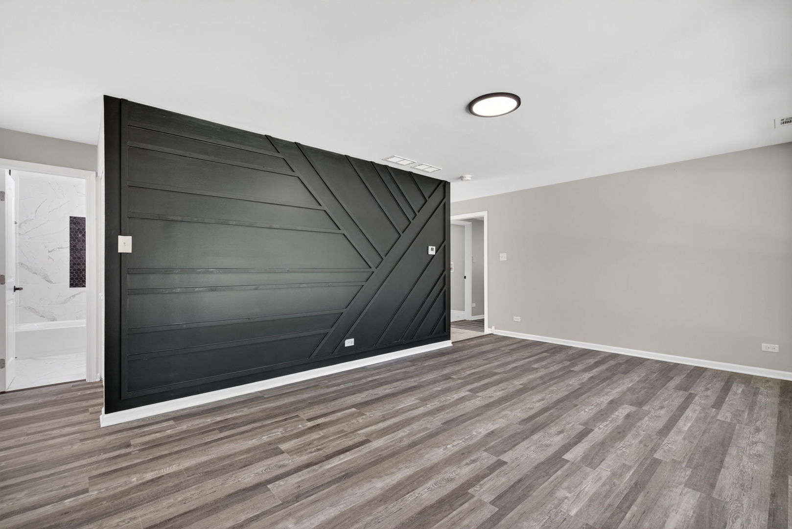 18701 Loras Lane, Country Club Hills, IL 60478