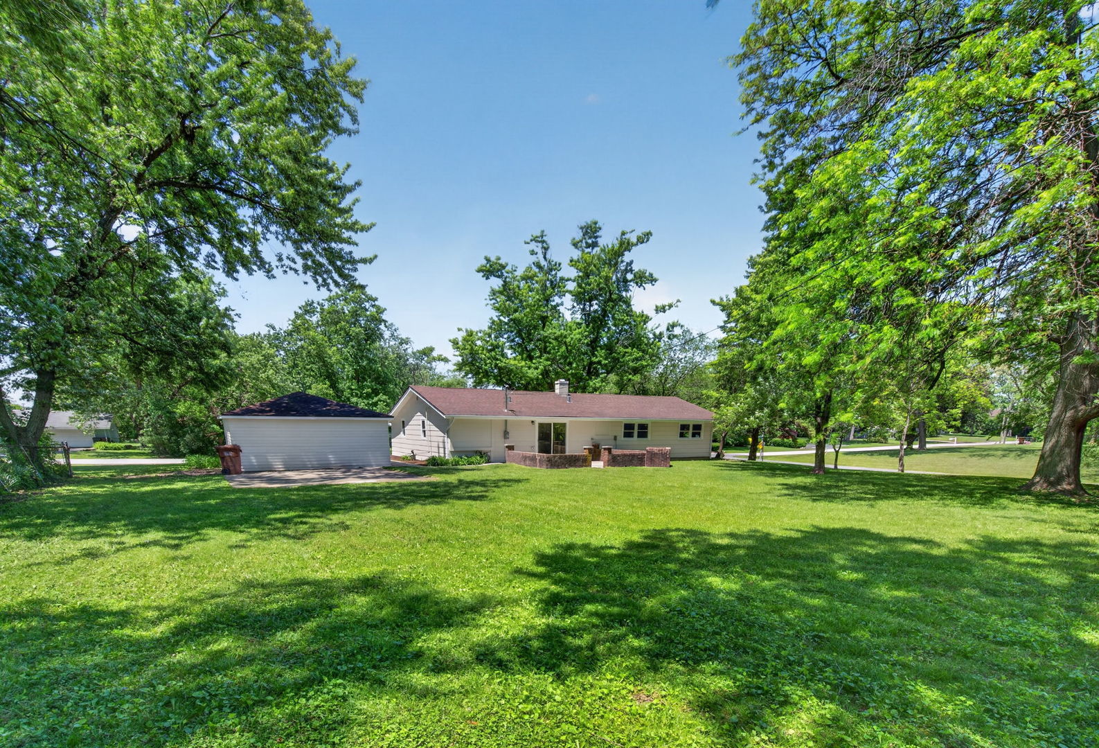 18701 Loras Lane, Country Club Hills, IL 60478