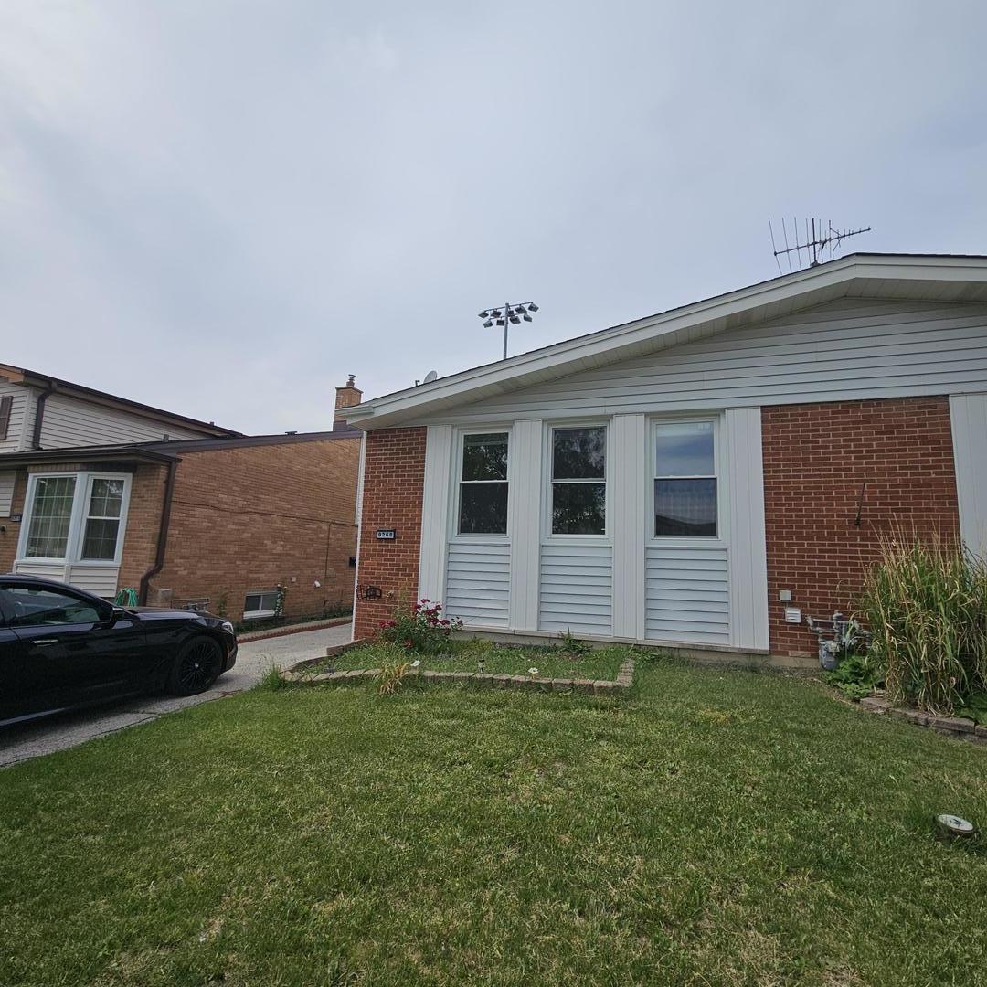 9268 Barberry Lane #0, Des Plaines, IL 60016