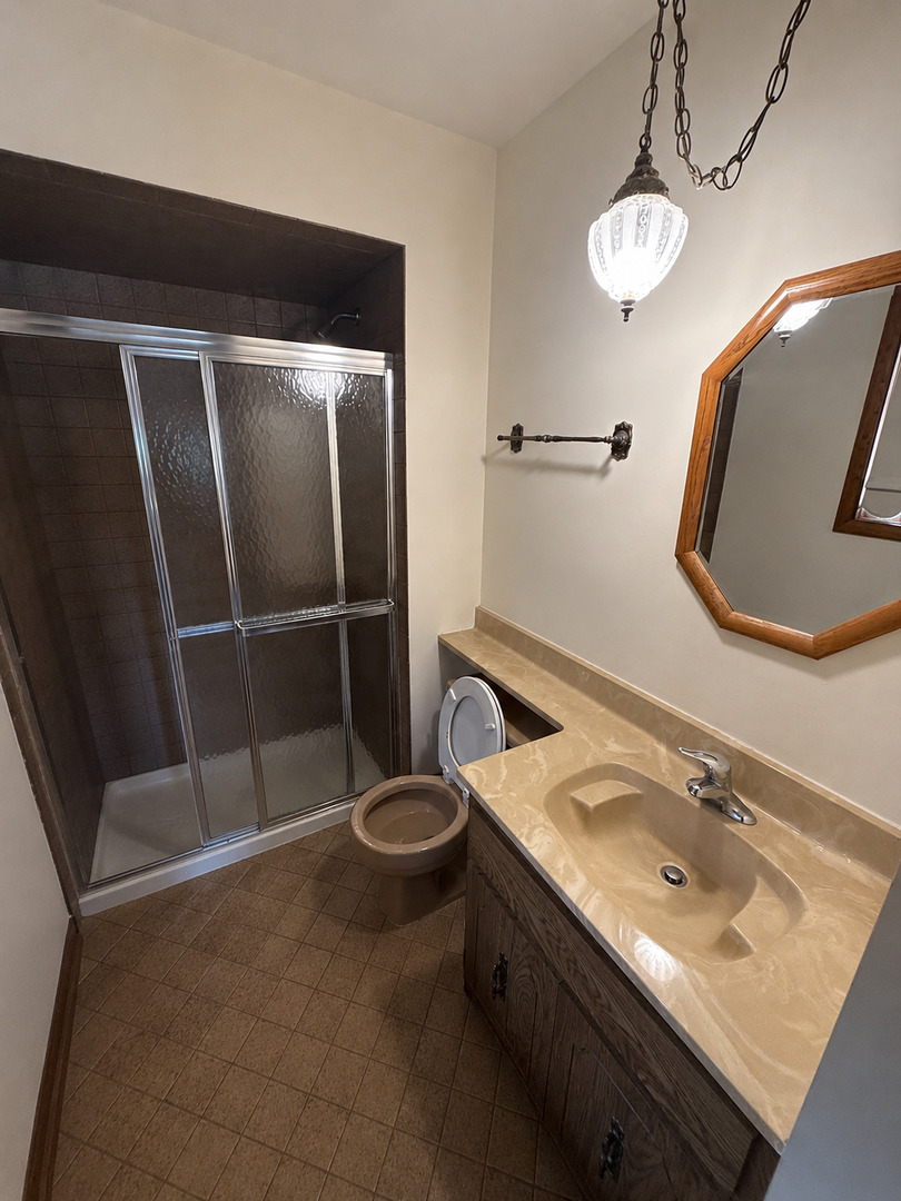 7432 W 153rd Street #3, Orland Park, IL 60462