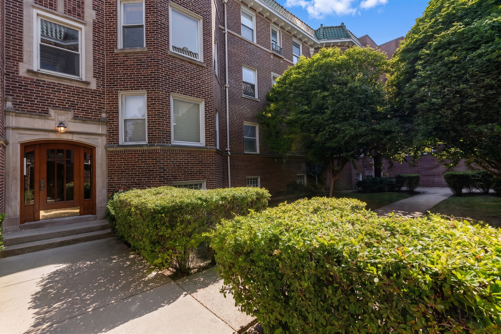 1224 Elmwood Avenue #2W, Evanston, IL 60202