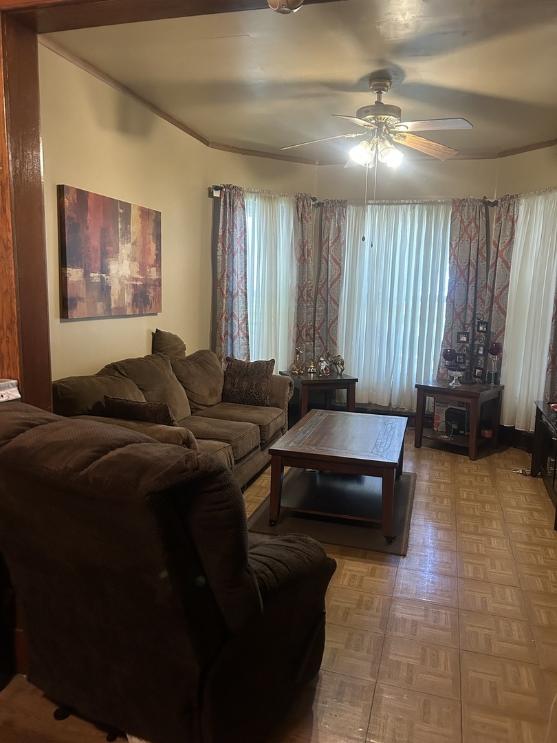 4721 W Jackson Boulevard, Chicago, IL 60644
