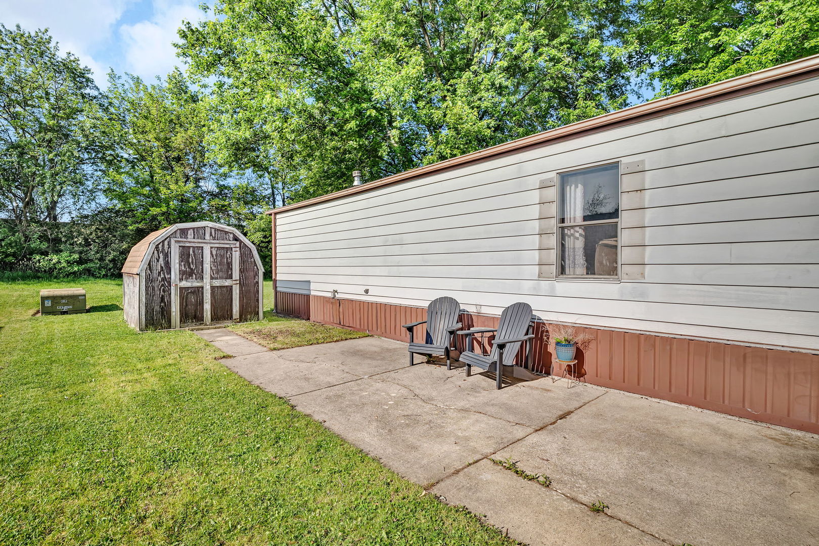 606 Tanglewood Road, Matteson, IL 60443