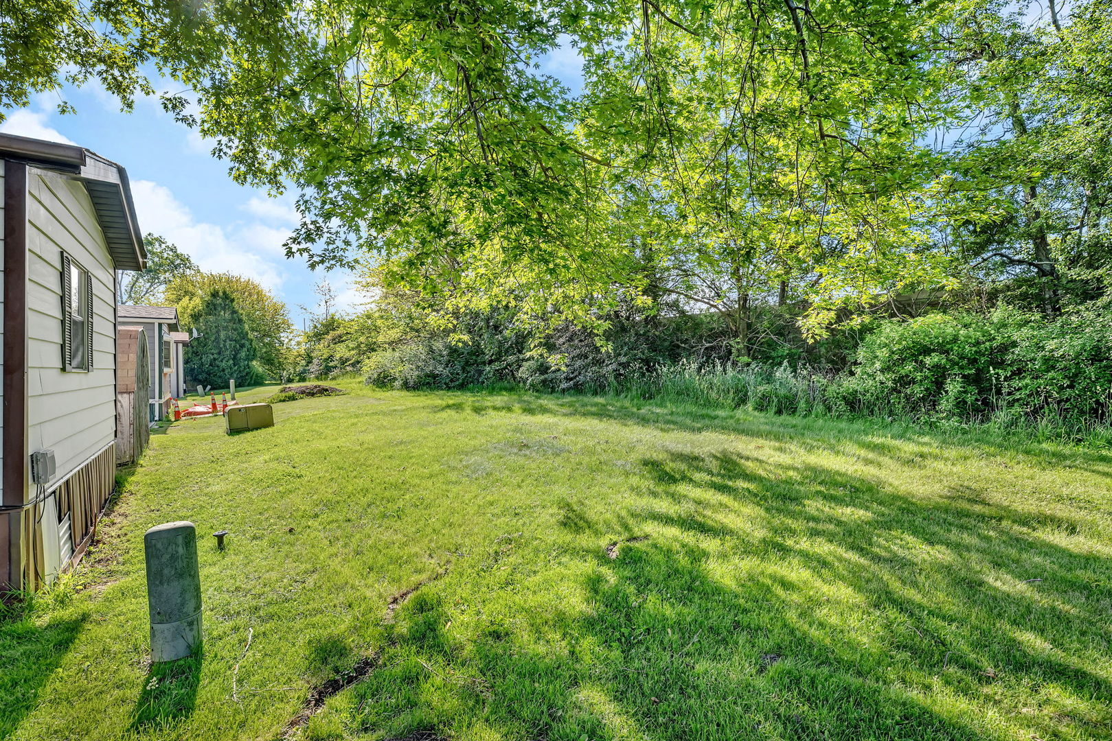 606 Tanglewood Road, Matteson, IL 60443
