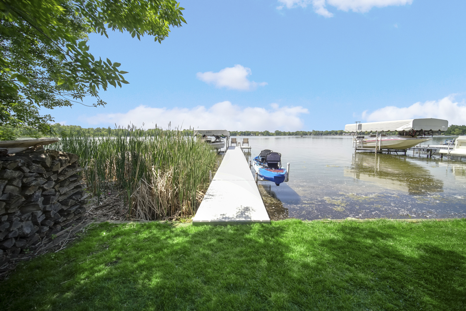 224 MAINSAIL Drive, Third Lake, IL 60030