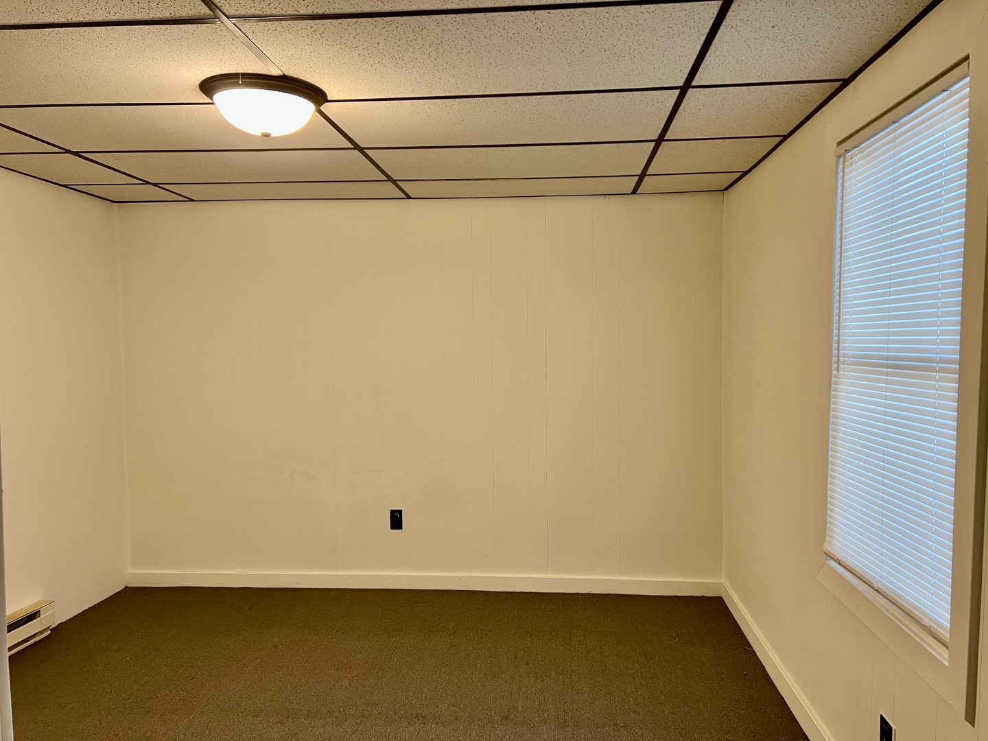 39 E Church Street #1E, Sandwich, IL 60548