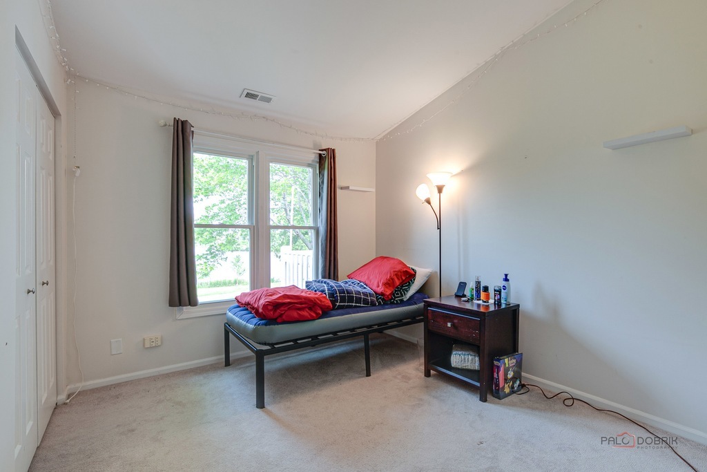 1254 Streamwood Lane #1254, Vernon Hills, IL 60061