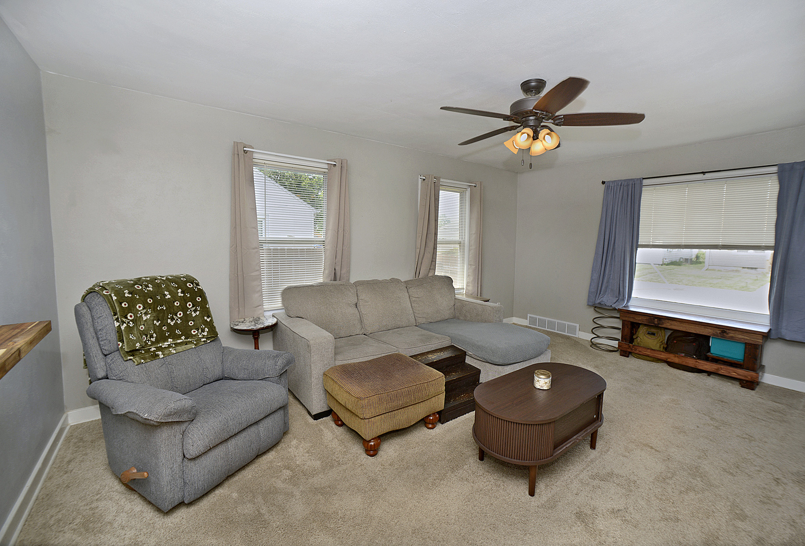 1120 Sanger Street, Ottawa, IL 61350
