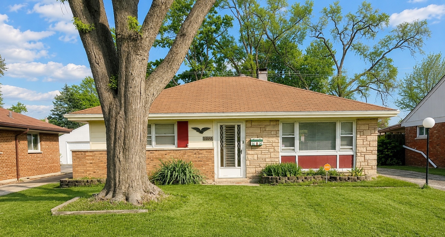 15527 Rose Drive, South Holland, IL 60473