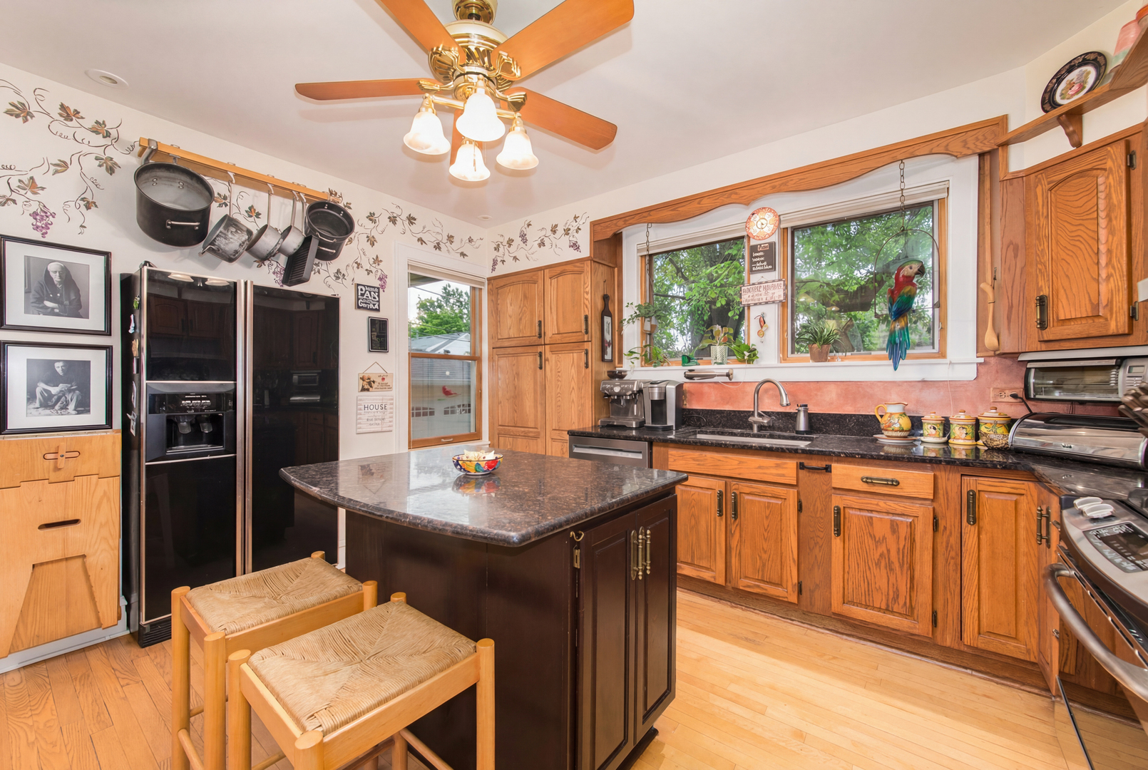 1605 S Fairview Avenue, Park Ridge, IL 60068