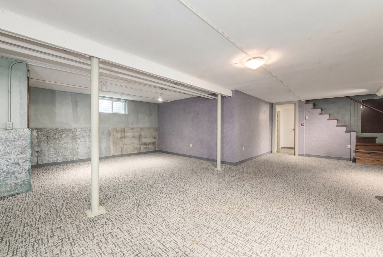 1605 S Fairview Avenue, Park Ridge, IL 60068