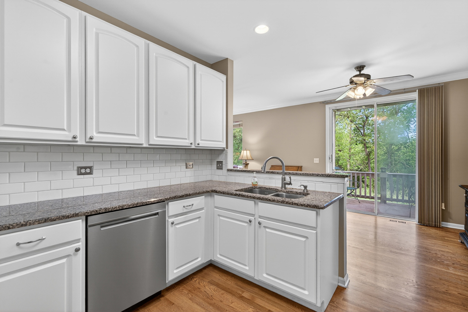 4323 Blue Iris Court #4323, Island Lake, IL 60042