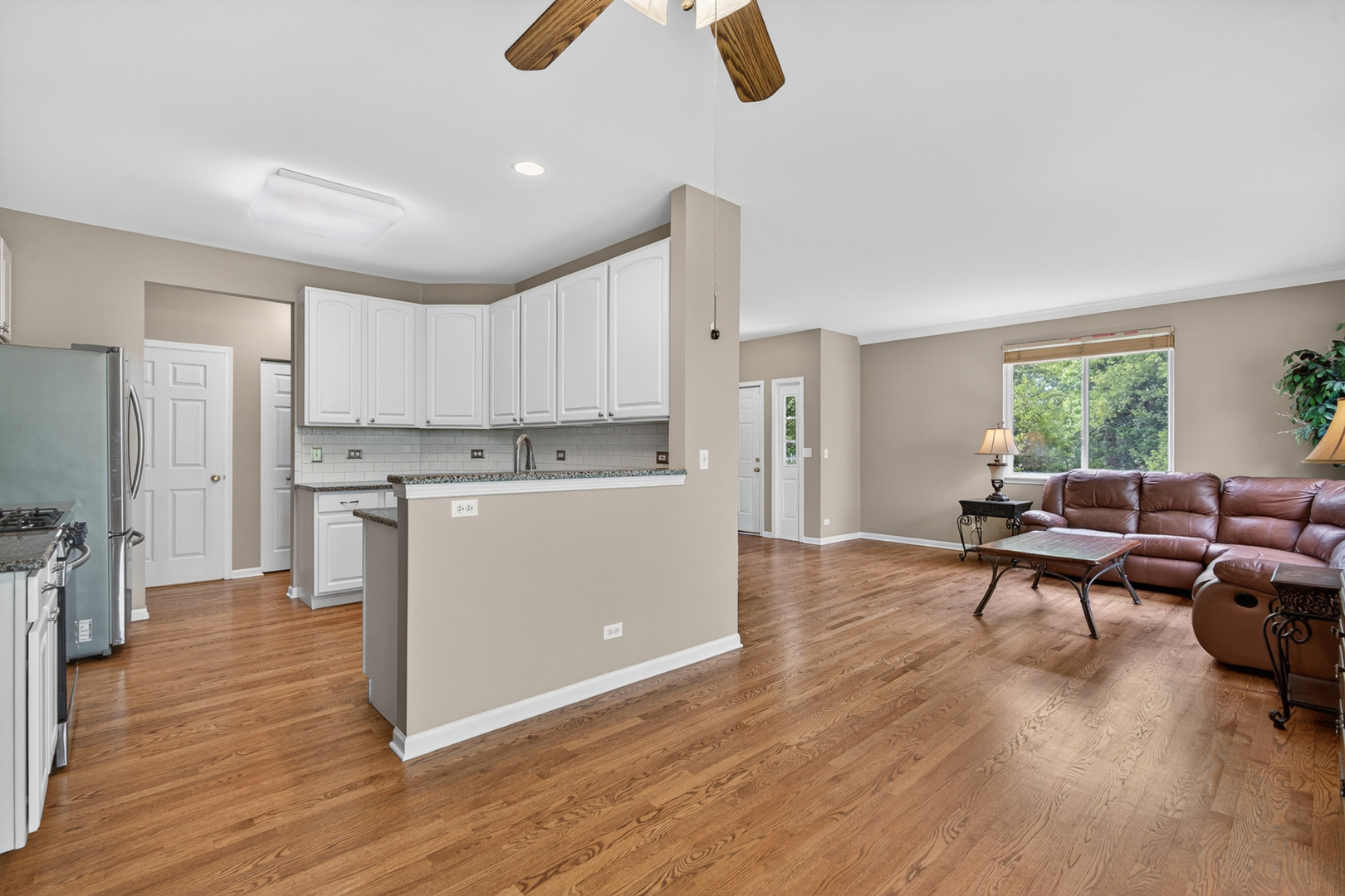 4323 Blue Iris Court #4323, Island Lake, IL 60042