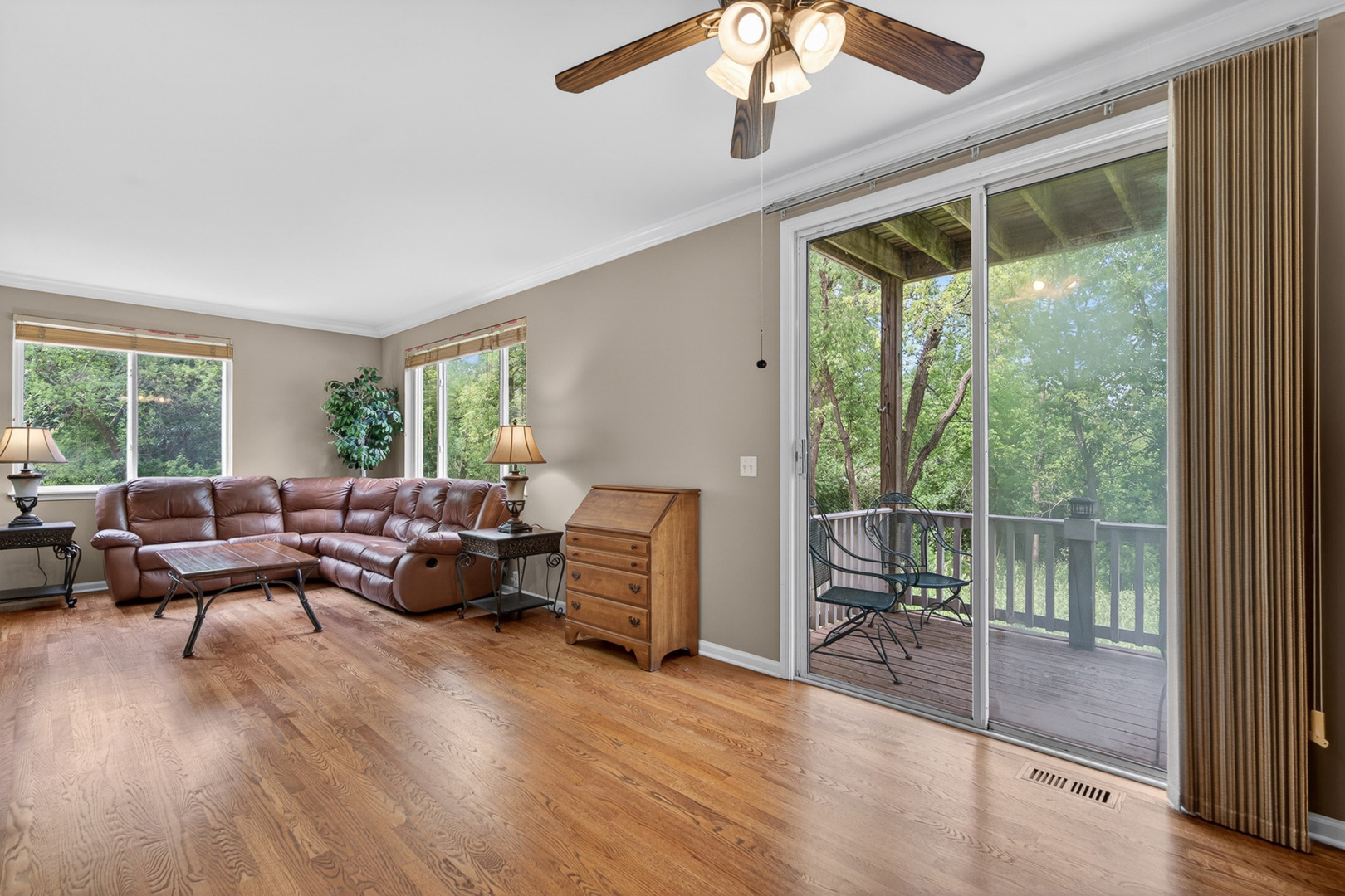 4323 Blue Iris Court #4323, Island Lake, IL 60042