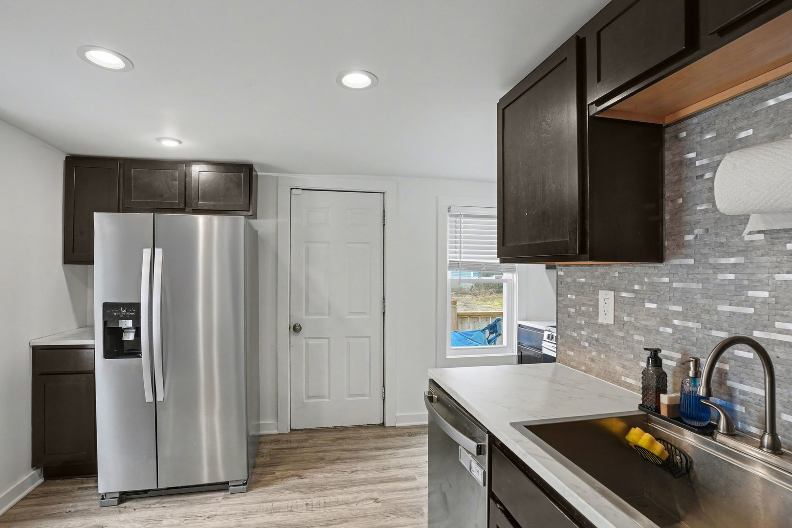 205 E TAYLOR Street, Grant Park, IL 60940