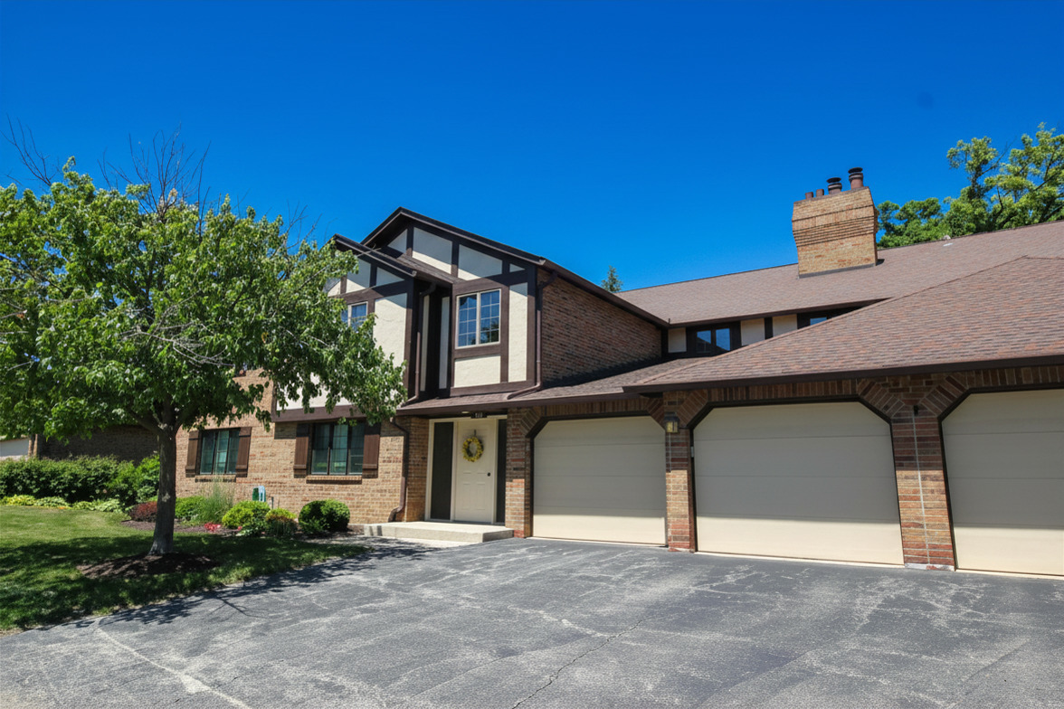 7762 W Arquilla Drive #2B, Palos Heights, IL 60463