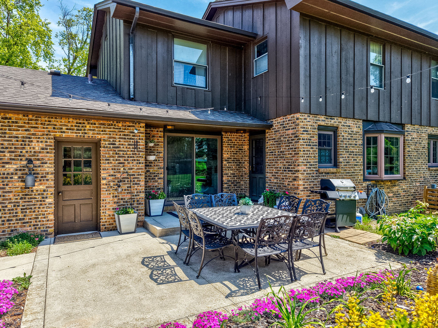 15 Oaklane Drive, Ottawa, IL 61350