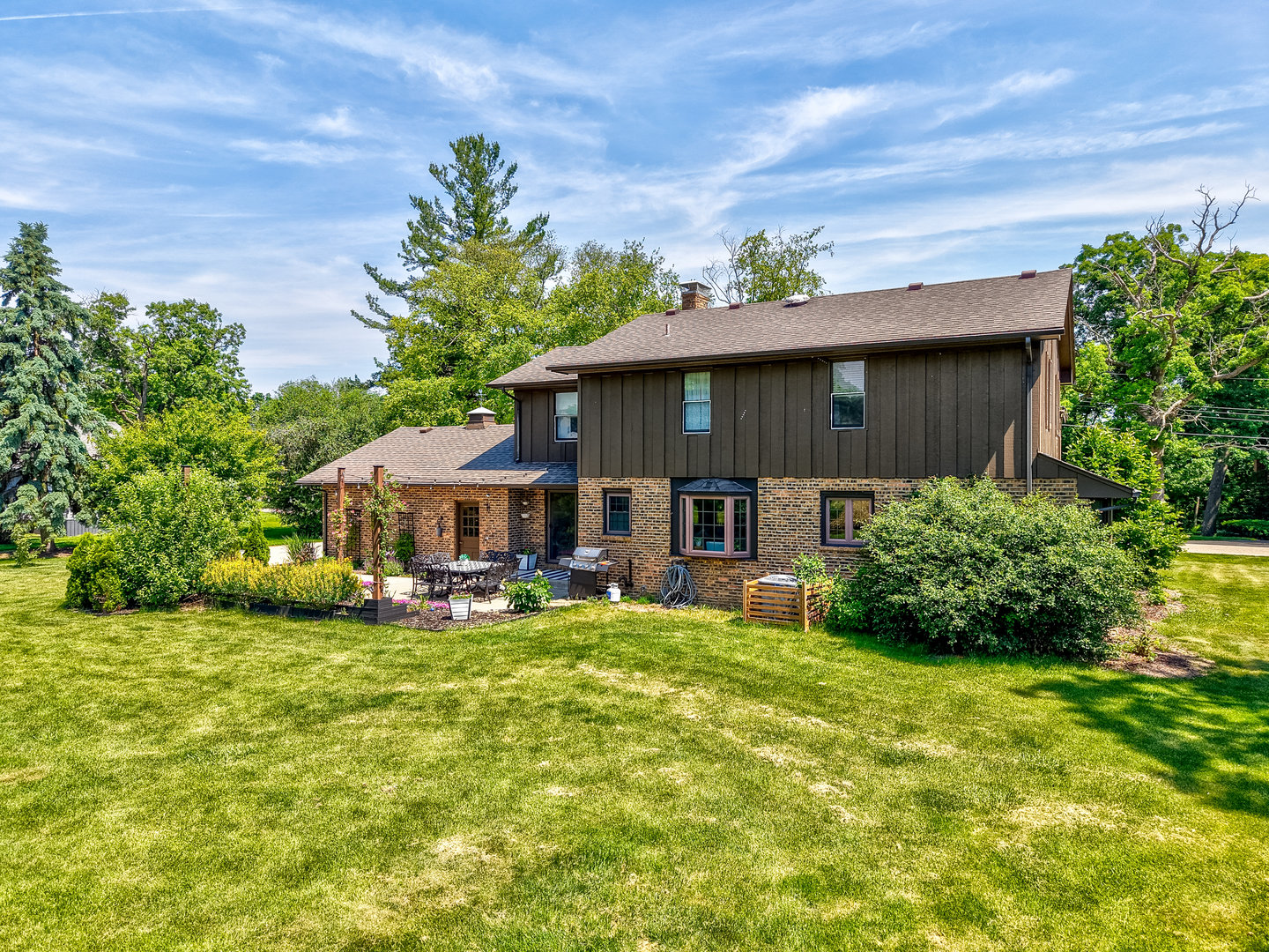 15 Oaklane Drive, Ottawa, IL 61350