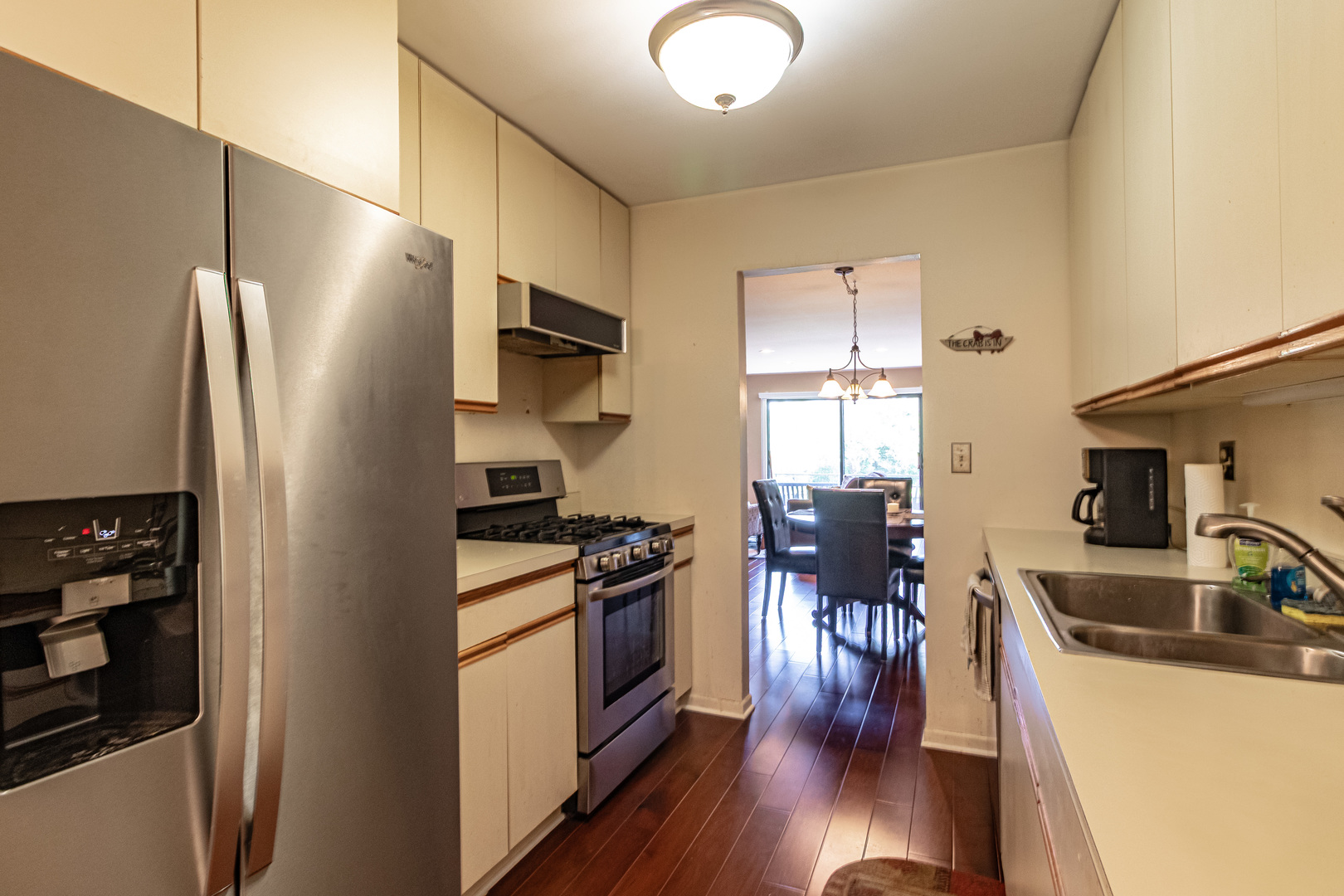 1071 Deerfield Place, Highland Park, IL 60035