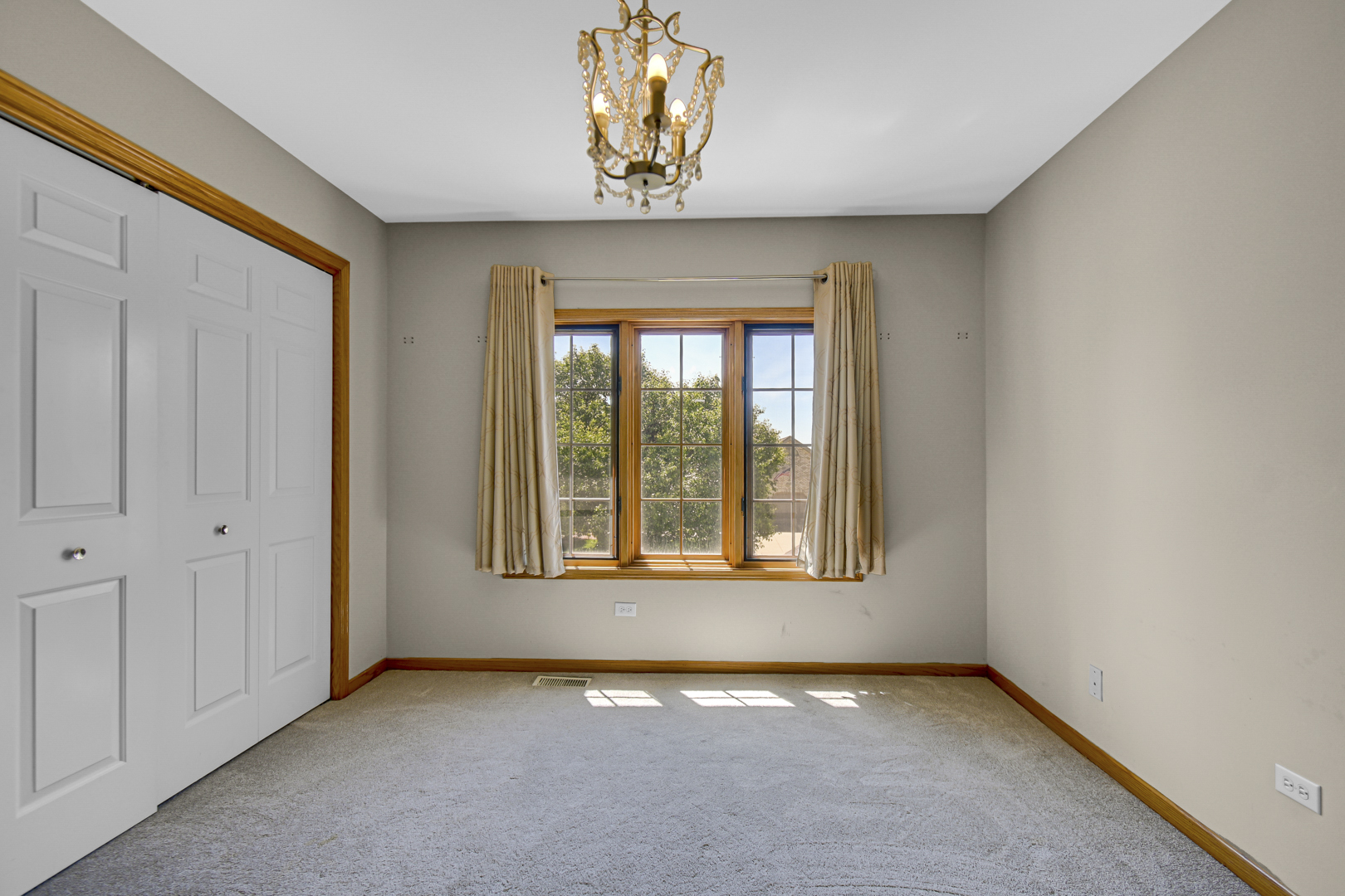 17633 Coronado Drive, Orland Park, IL 60467