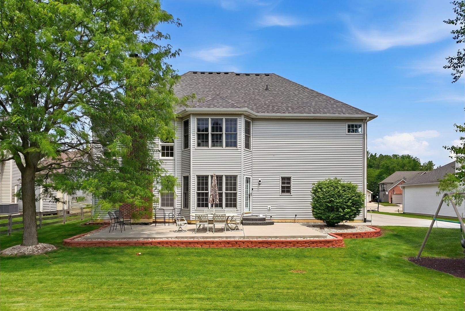 22W133 GLENRISE Court, Glen Ellyn, IL 60137