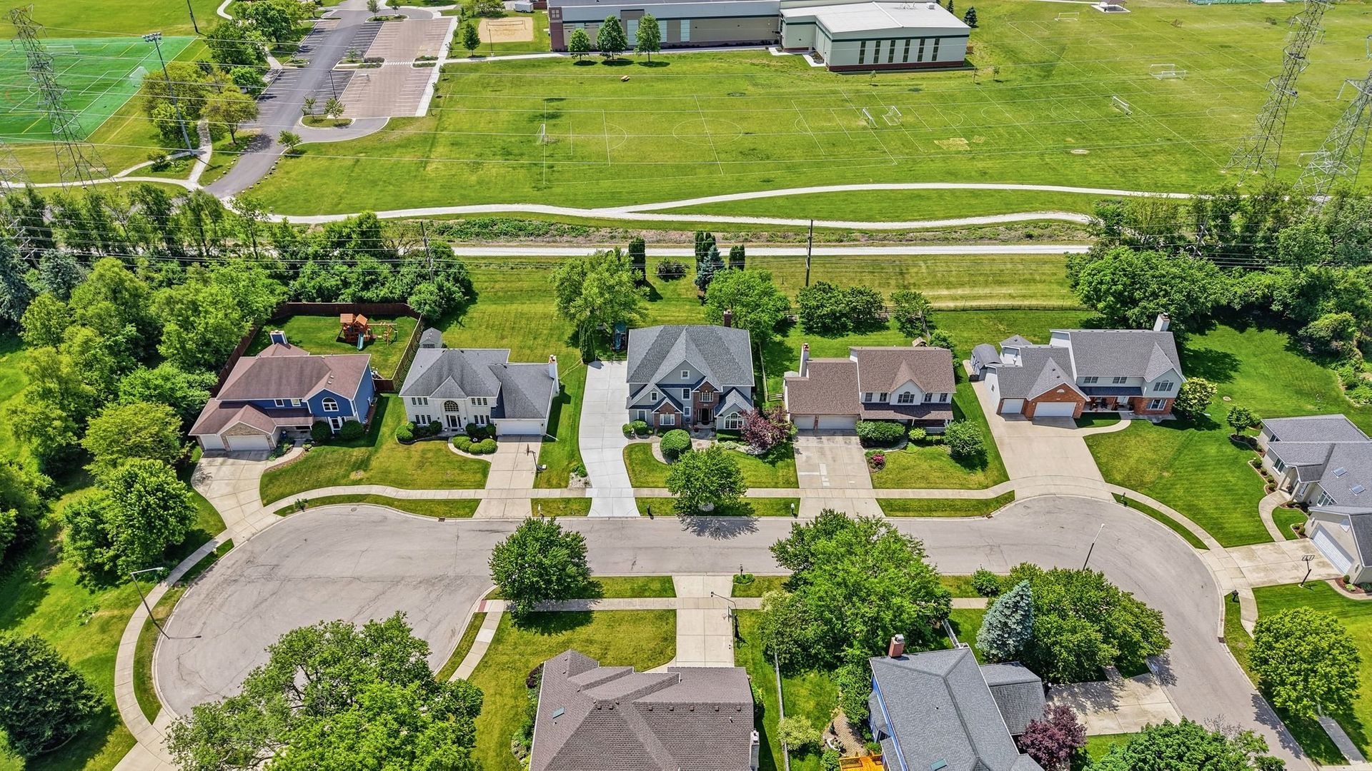 22W133 GLENRISE Court, Glen Ellyn, IL 60137
