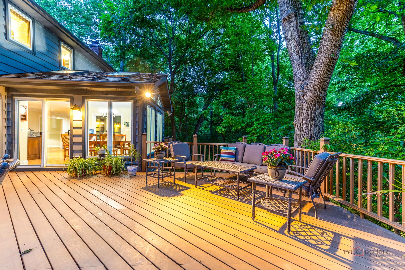 28588 N Tanglewood Court, Libertyville, IL 60048