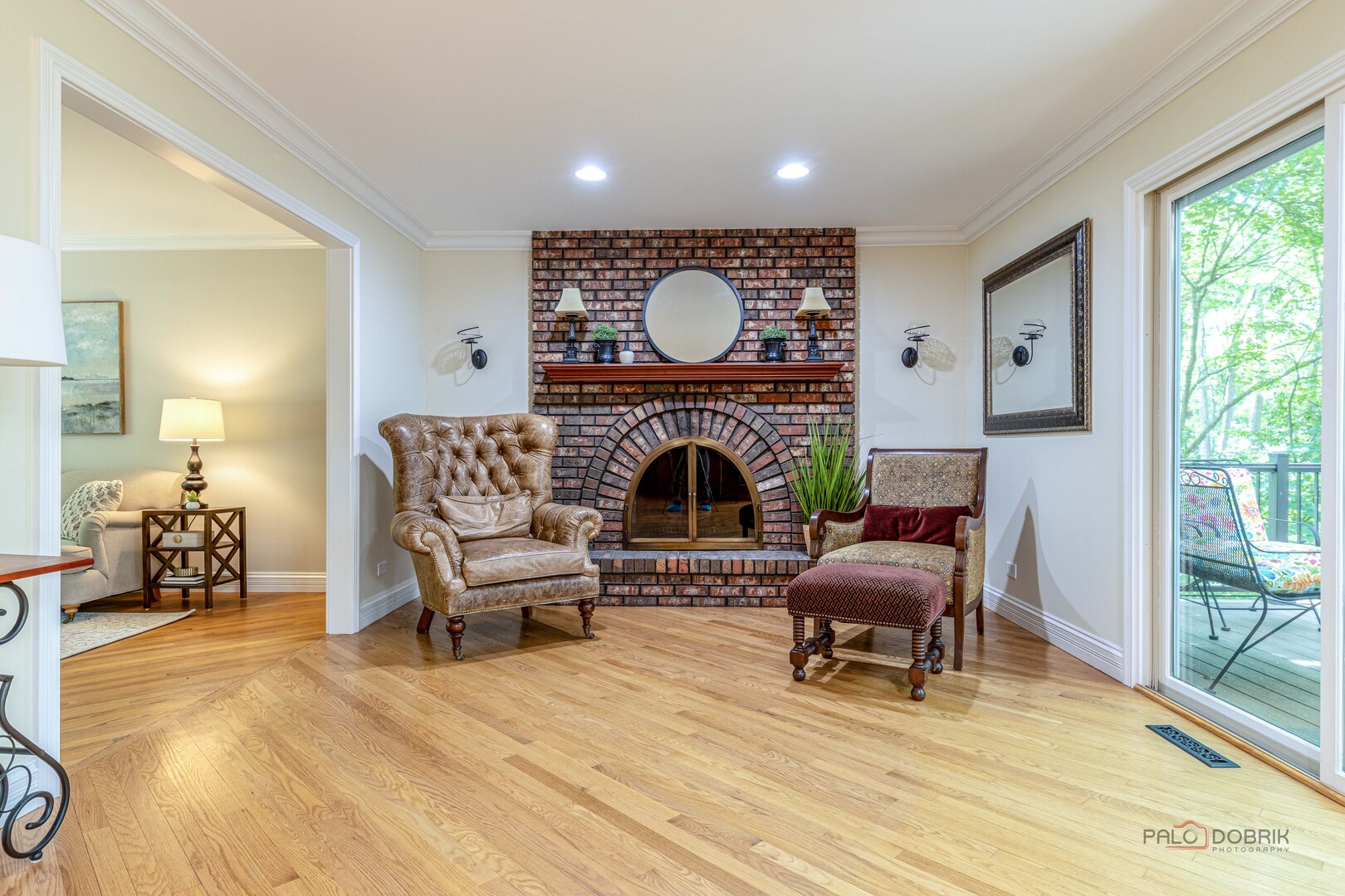 28588 N Tanglewood Court, Libertyville, IL 60048