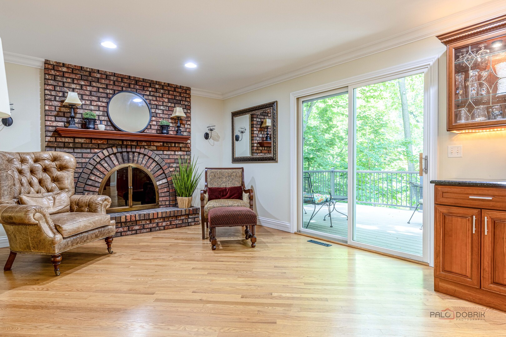 28588 N Tanglewood Court, Libertyville, IL 60048