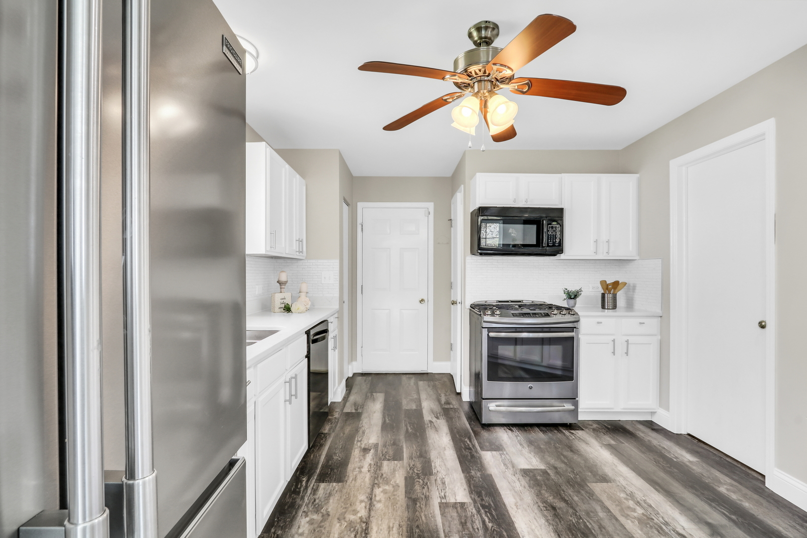 38312 Imperial Lane, Beach Park, IL 60087