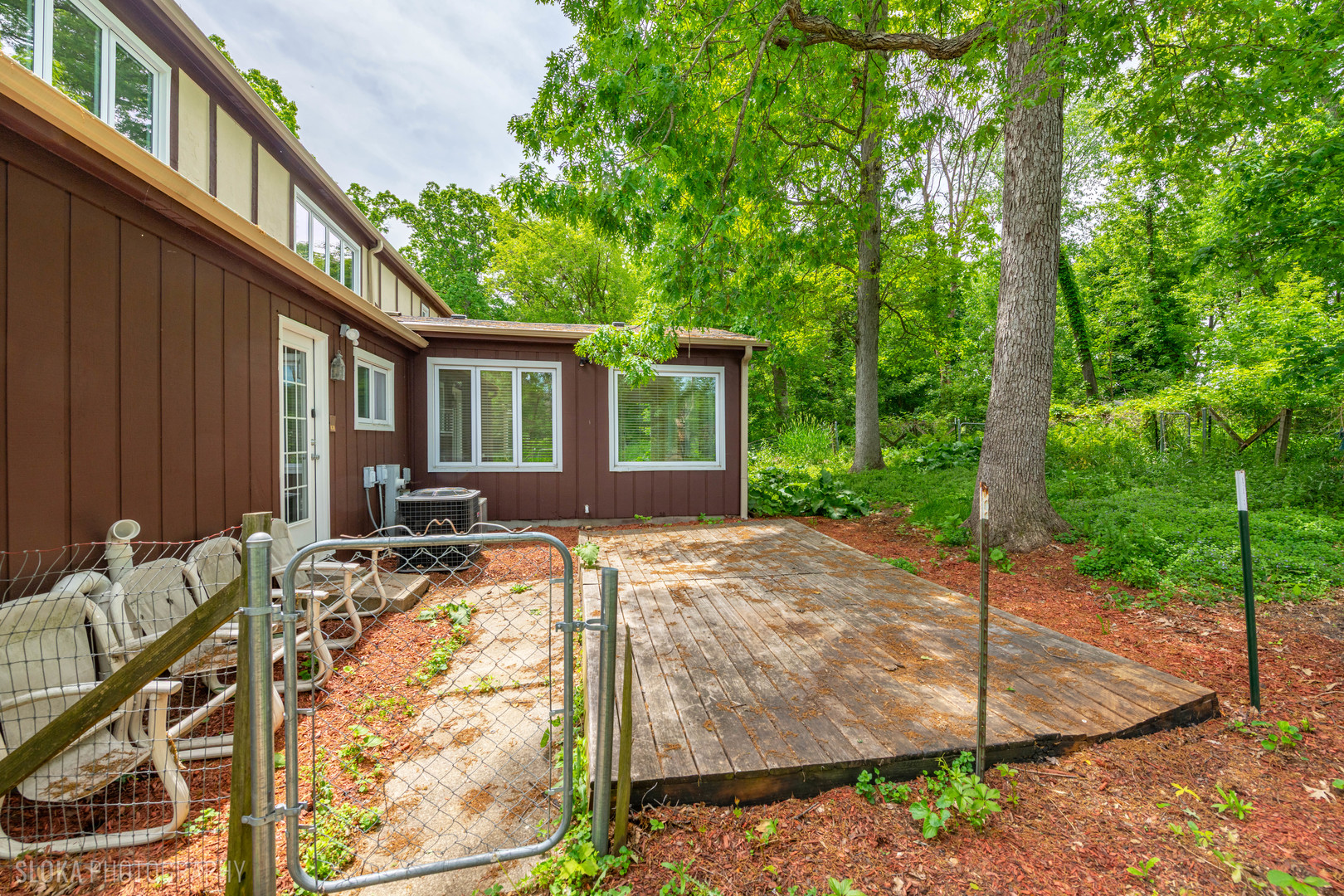 4 Auburn Lane, Barrington, IL 60010
