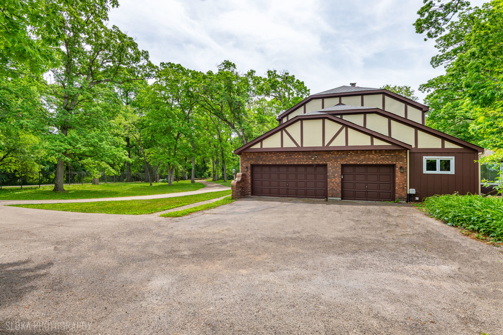 4 Auburn Lane, Barrington, IL 60010