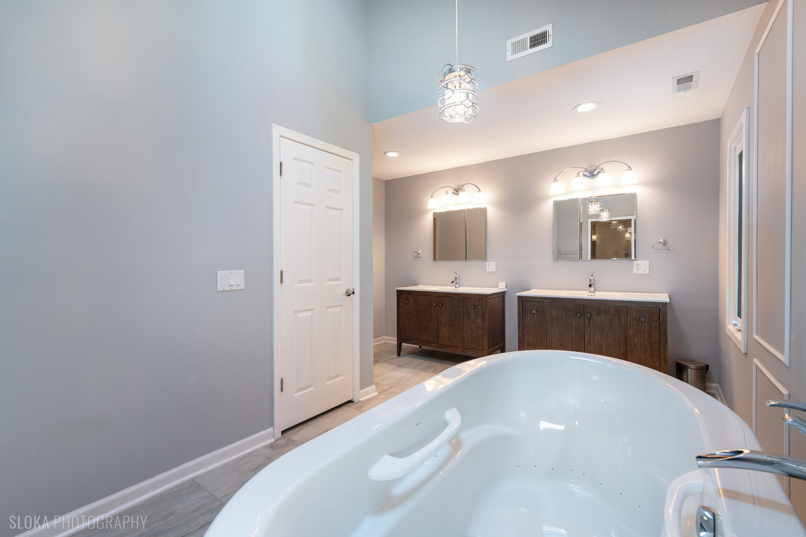 4 Auburn Lane, Barrington, IL 60010
