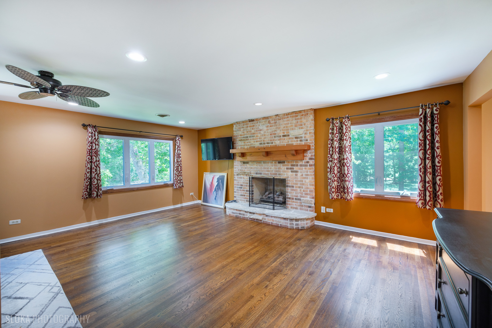 4 Auburn Lane, Barrington, IL 60010