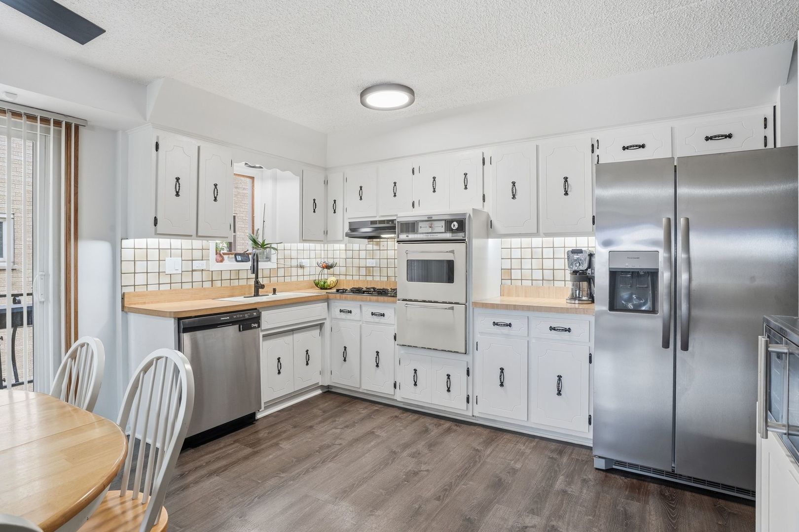 6257 S Newland Avenue #1N, Chicago, IL 60638
