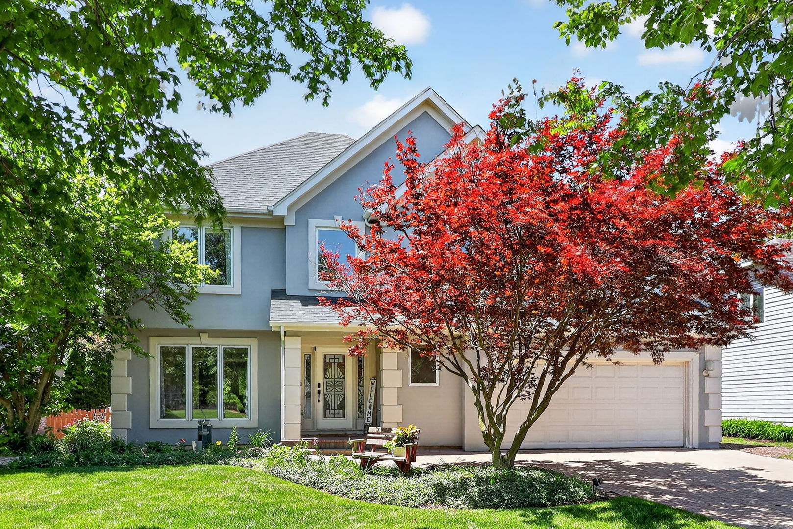 3743 Caine Drive, Naperville, IL 60564