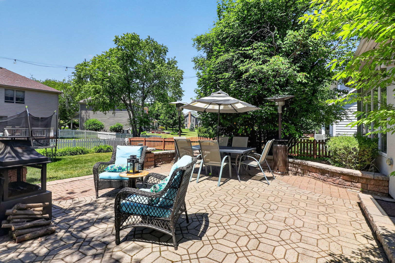 3743 Caine Drive, Naperville, IL 60564