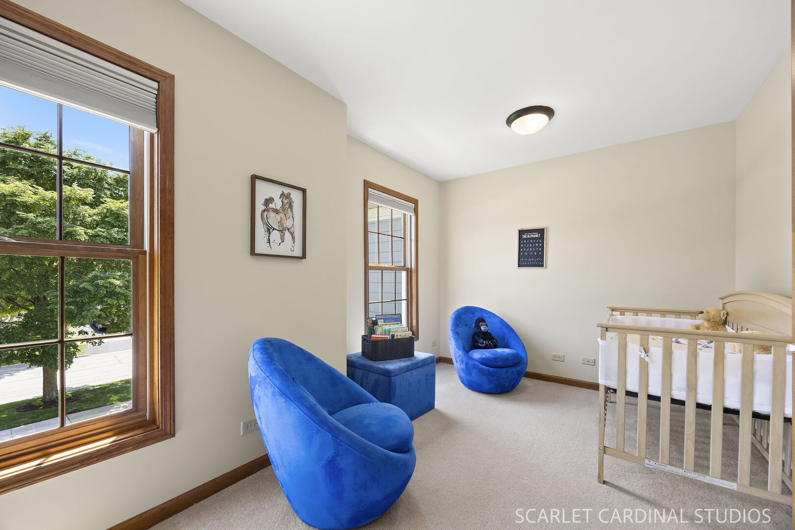 822 Farm Drive, West Chicago, IL 60185