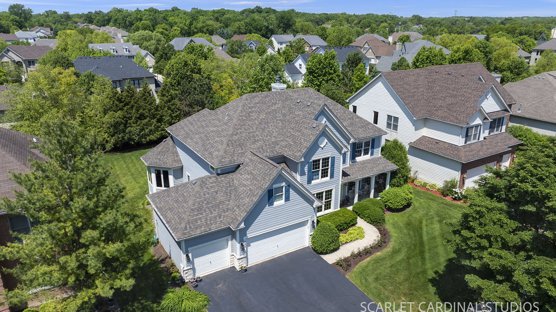 822 Farm Drive, West Chicago, IL 60185