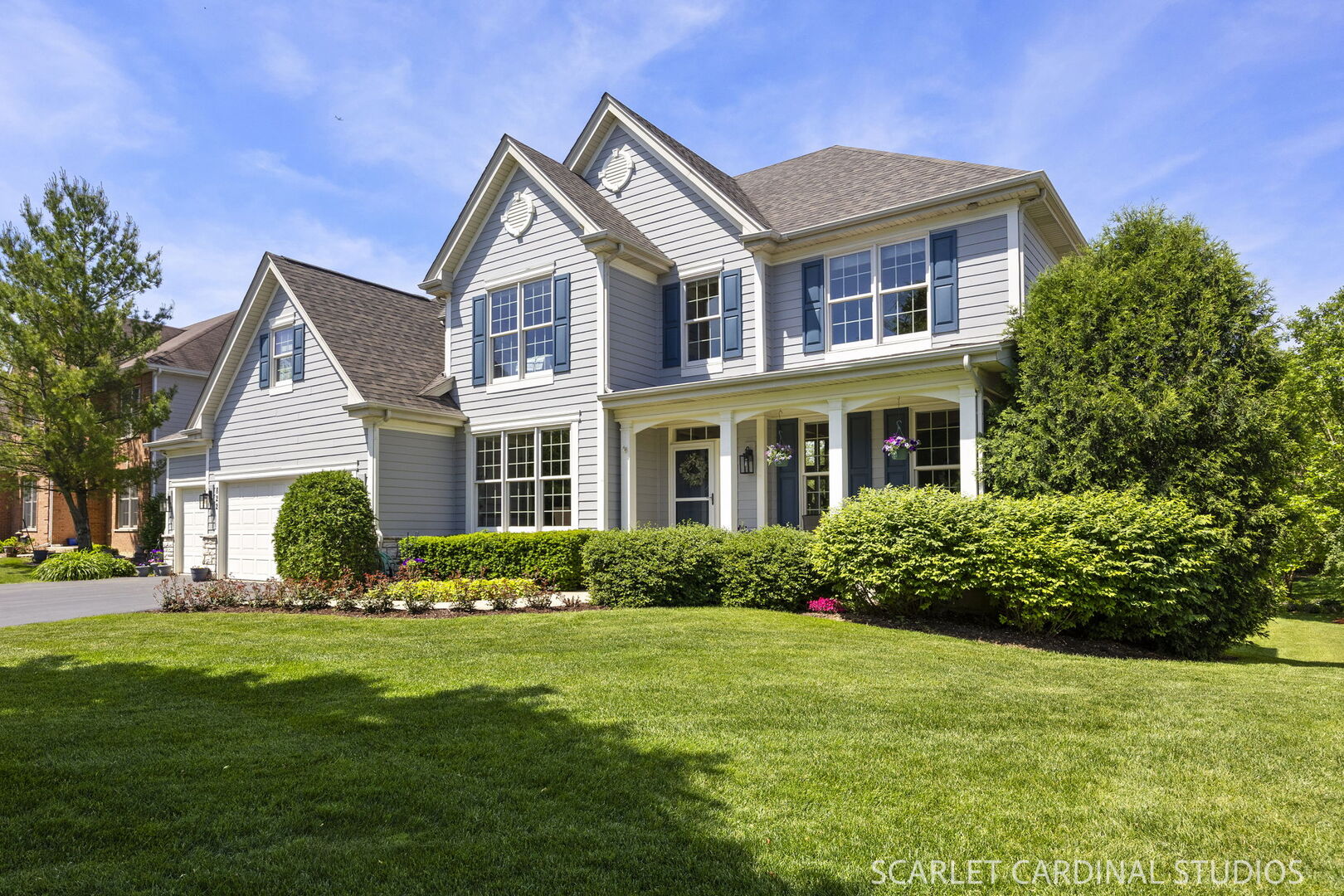 822 Farm Drive, West Chicago, IL 60185