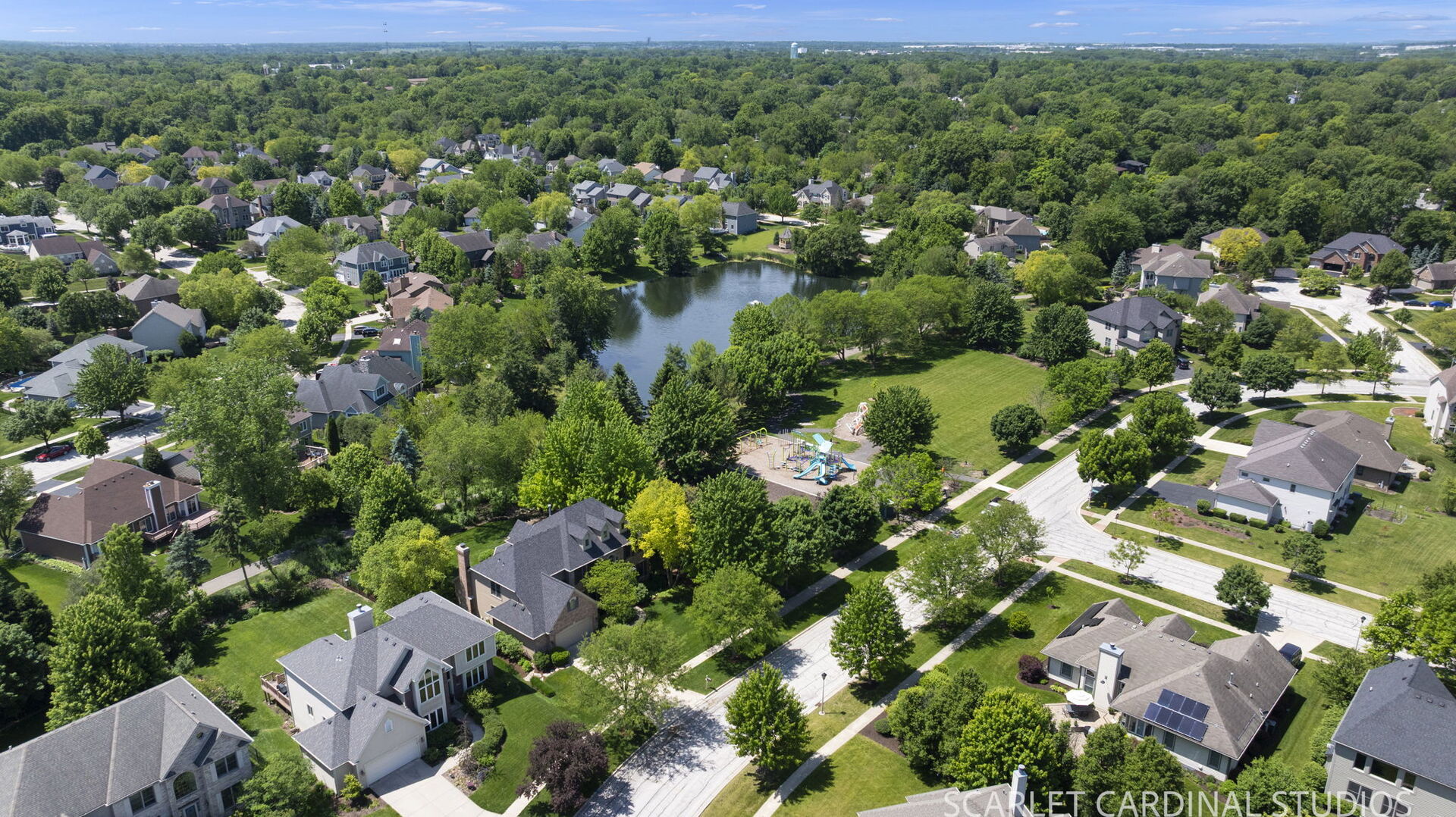 822 Farm Drive, West Chicago, IL 60185