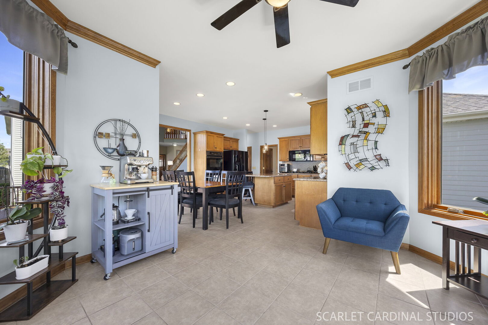 822 Farm Drive, West Chicago, IL 60185