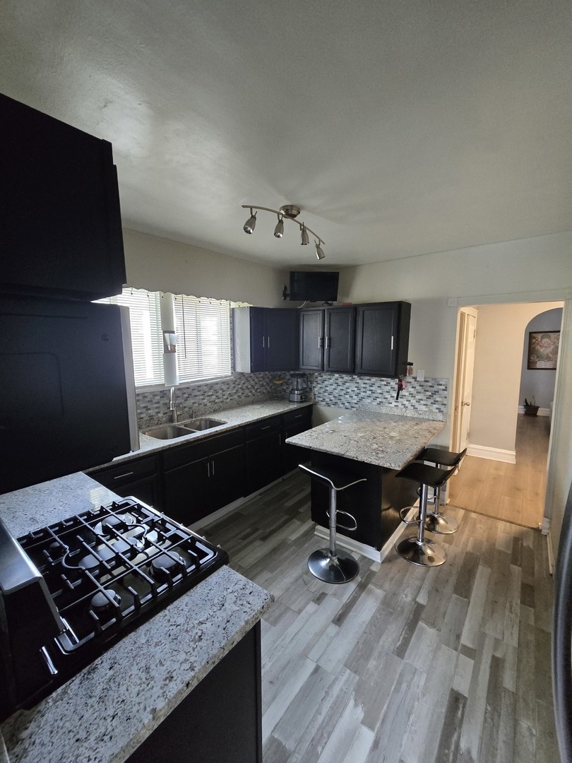 927 24th Avenue, Bellwood, IL 60104