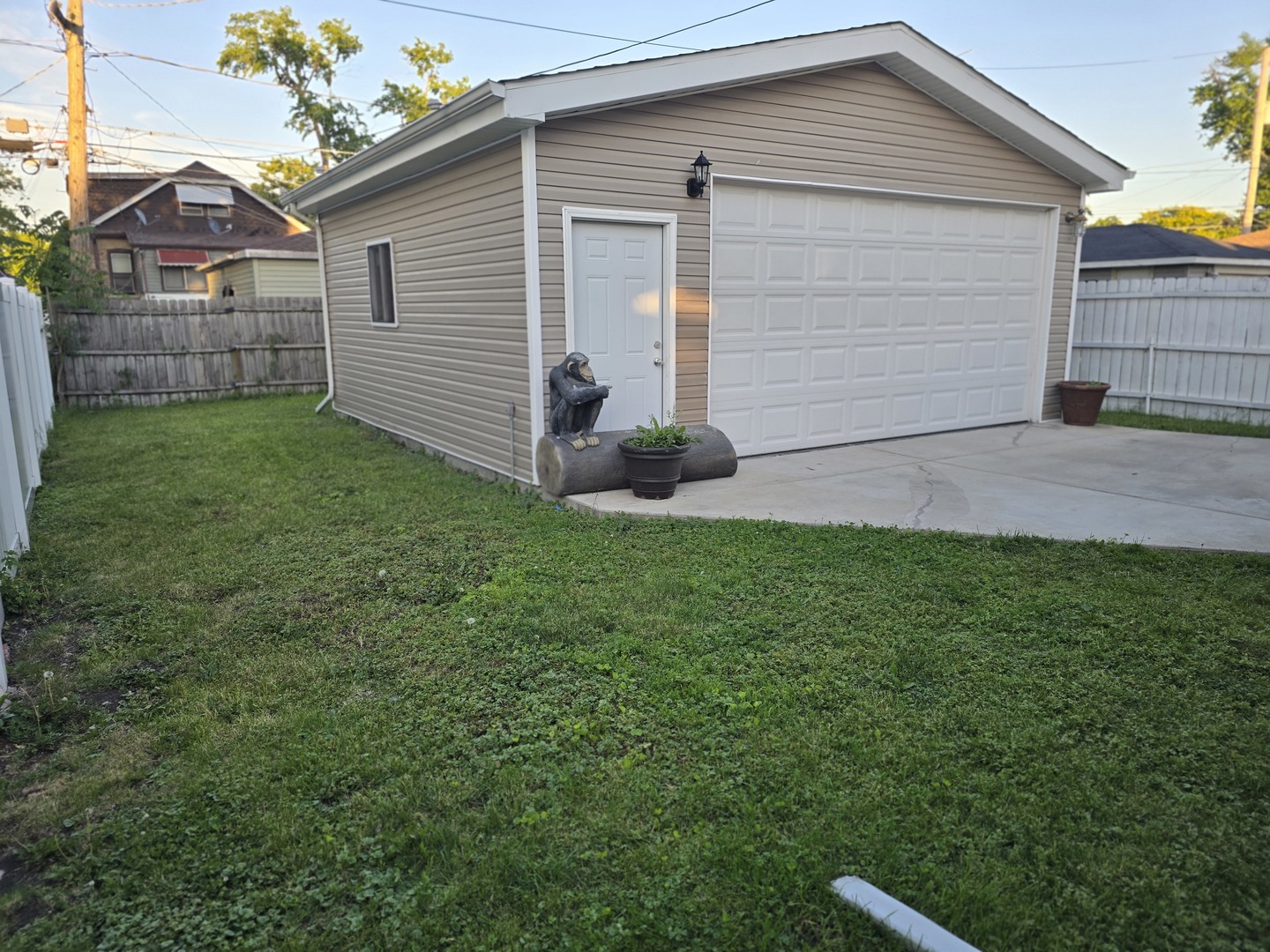 927 24th Avenue, Bellwood, IL 60104
