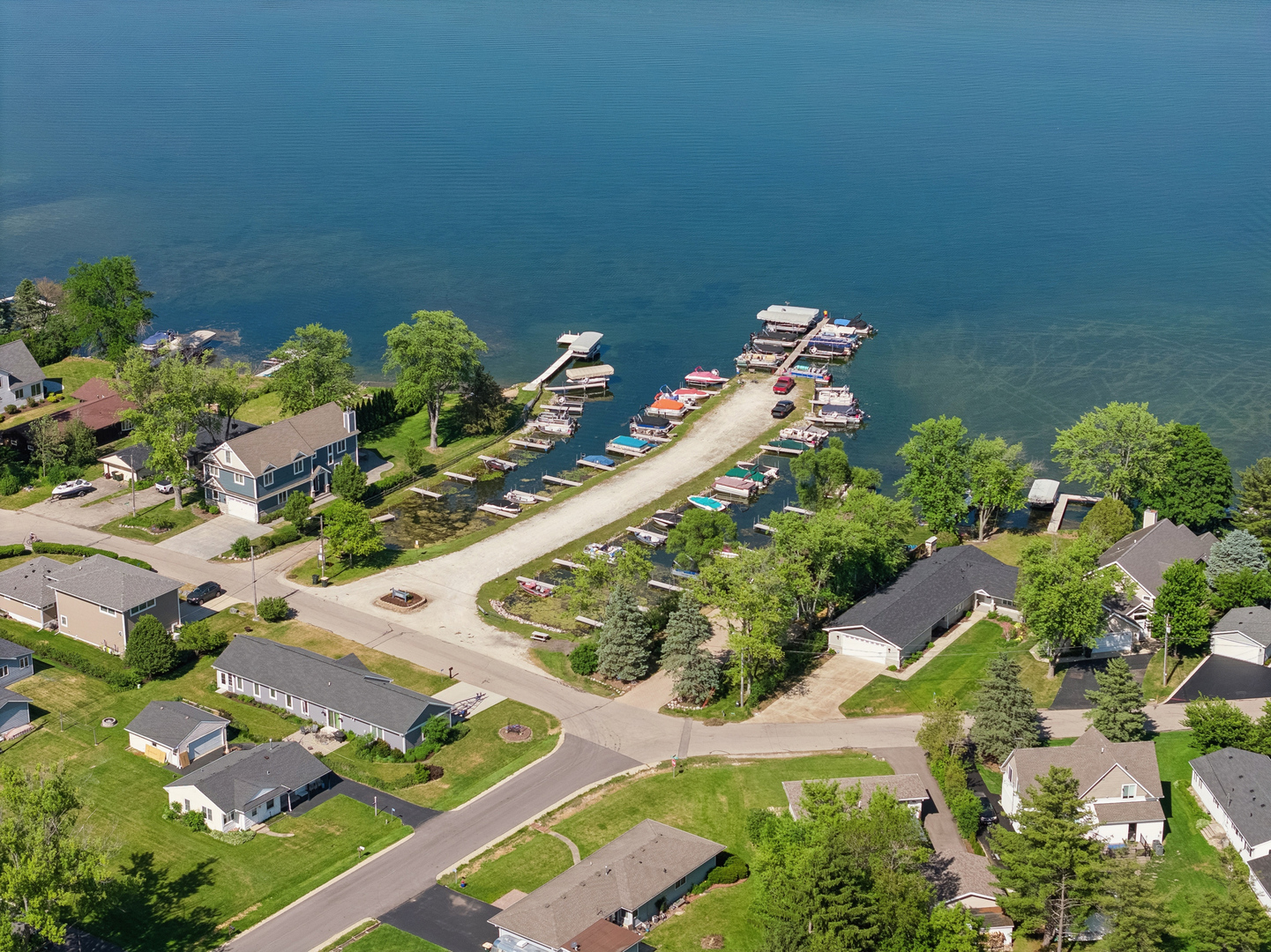1625 Swallow Road, Twin Lakes, WI 53181
