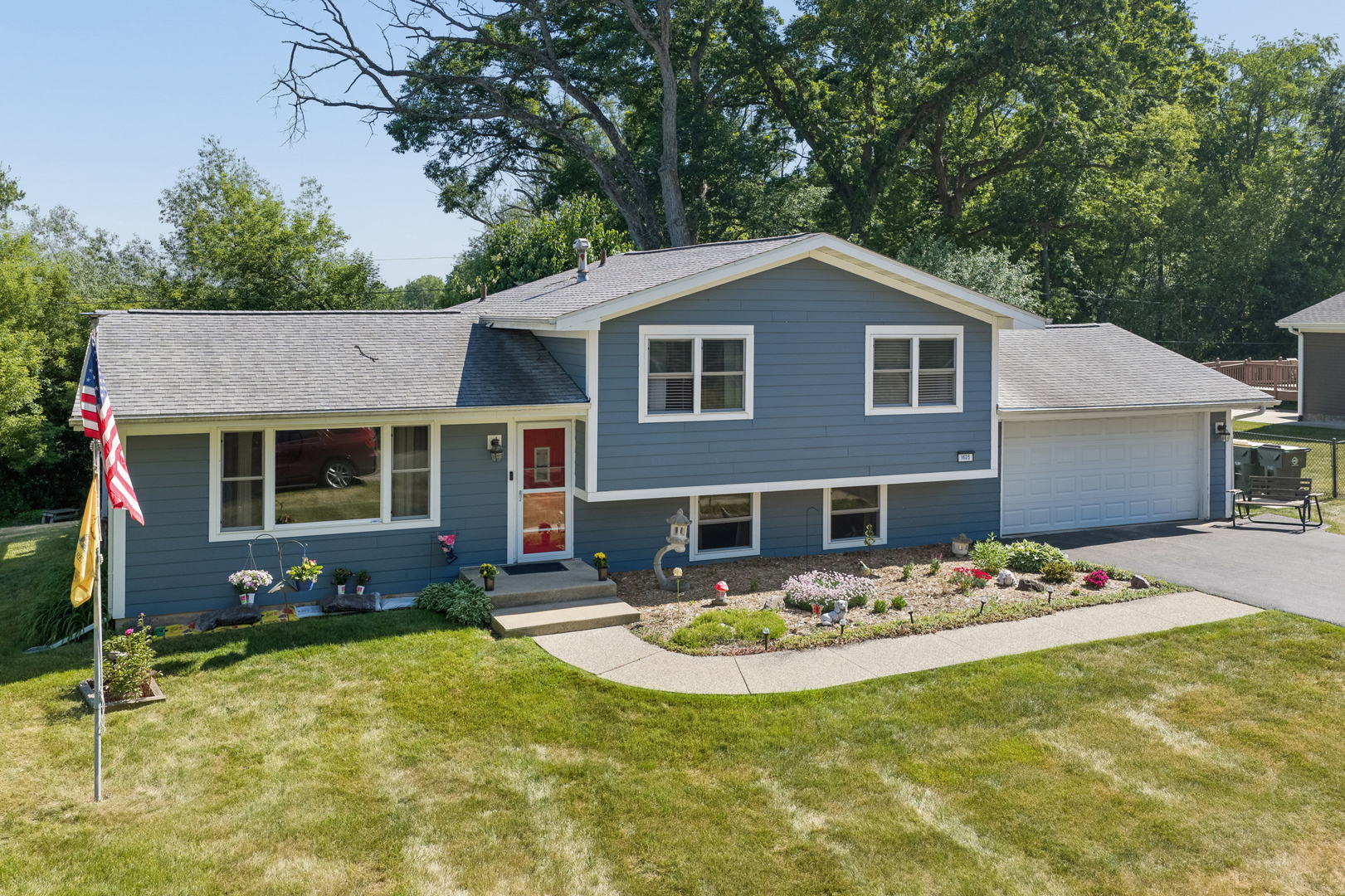 1625 Swallow Road, Twin Lakes, WI 53181